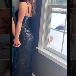 Black sequence long party dress